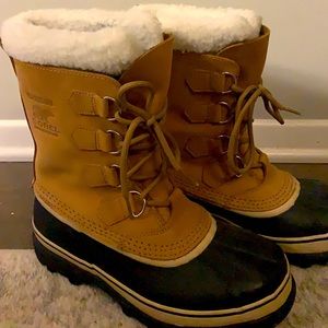 Sorel Caribou Boots